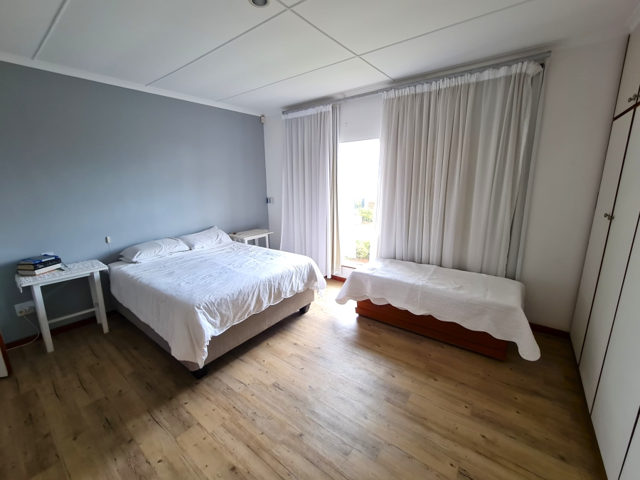 4 Bedroom Property for Sale in Noorsekloof Eastern Cape